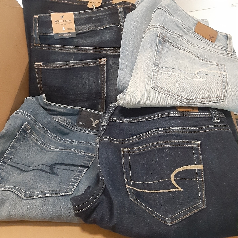 💥SALE💥 American Eagle jeans lot of 4,  size 8